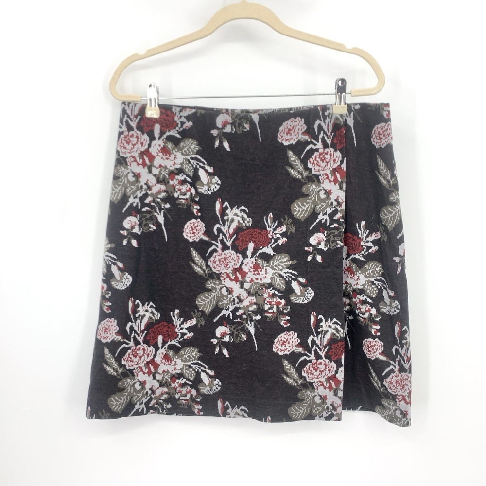 J. Jill Women Size Large Skirt Short Mini Wrap Front‎ Pull On Black Green Floral